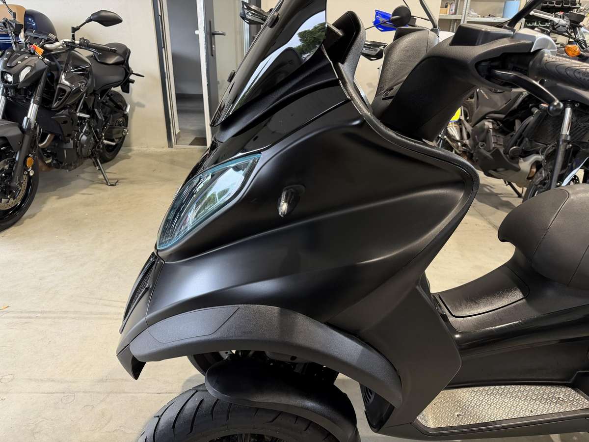 Piaggio MP3 500cc, трициклы