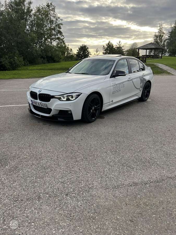 BMW 328, 2.0 l., Седан
