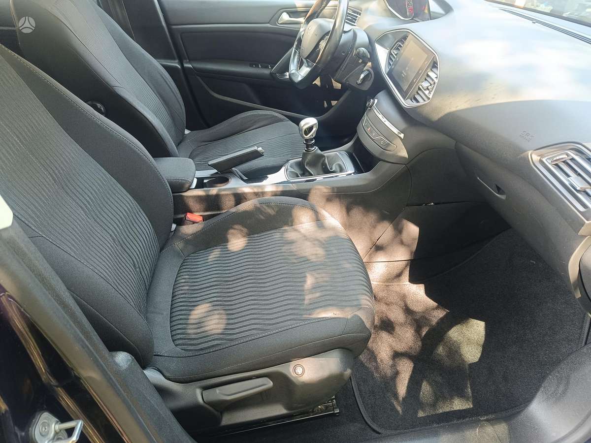 Peugeot 308, 1.6 l., Универсал