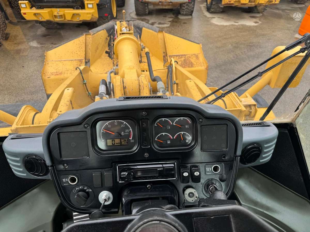 Caterpillar 962H, frontal loader