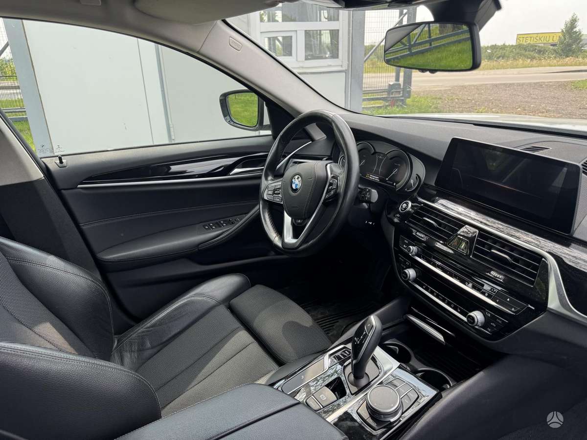 BMW 520, 2.0 l., wagon