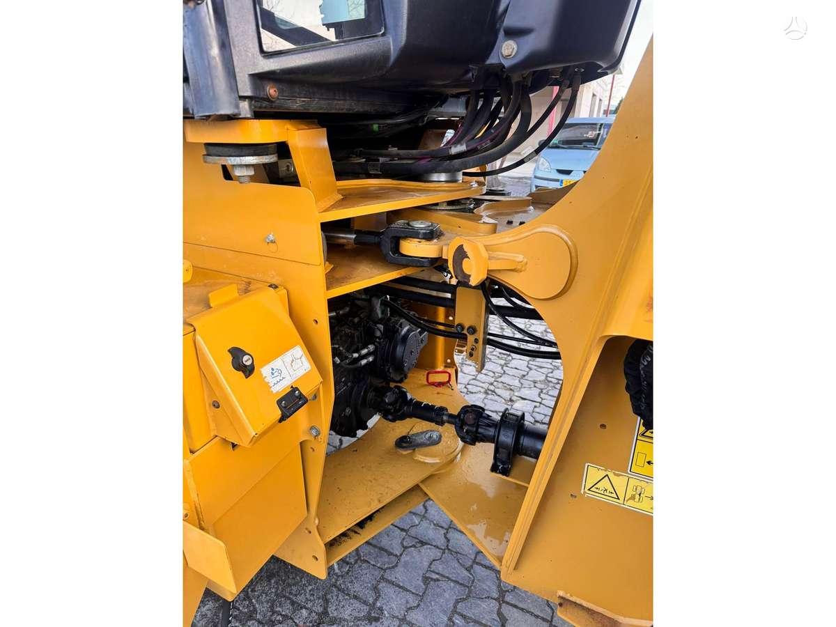 Caterpillar 914M, frontal loader