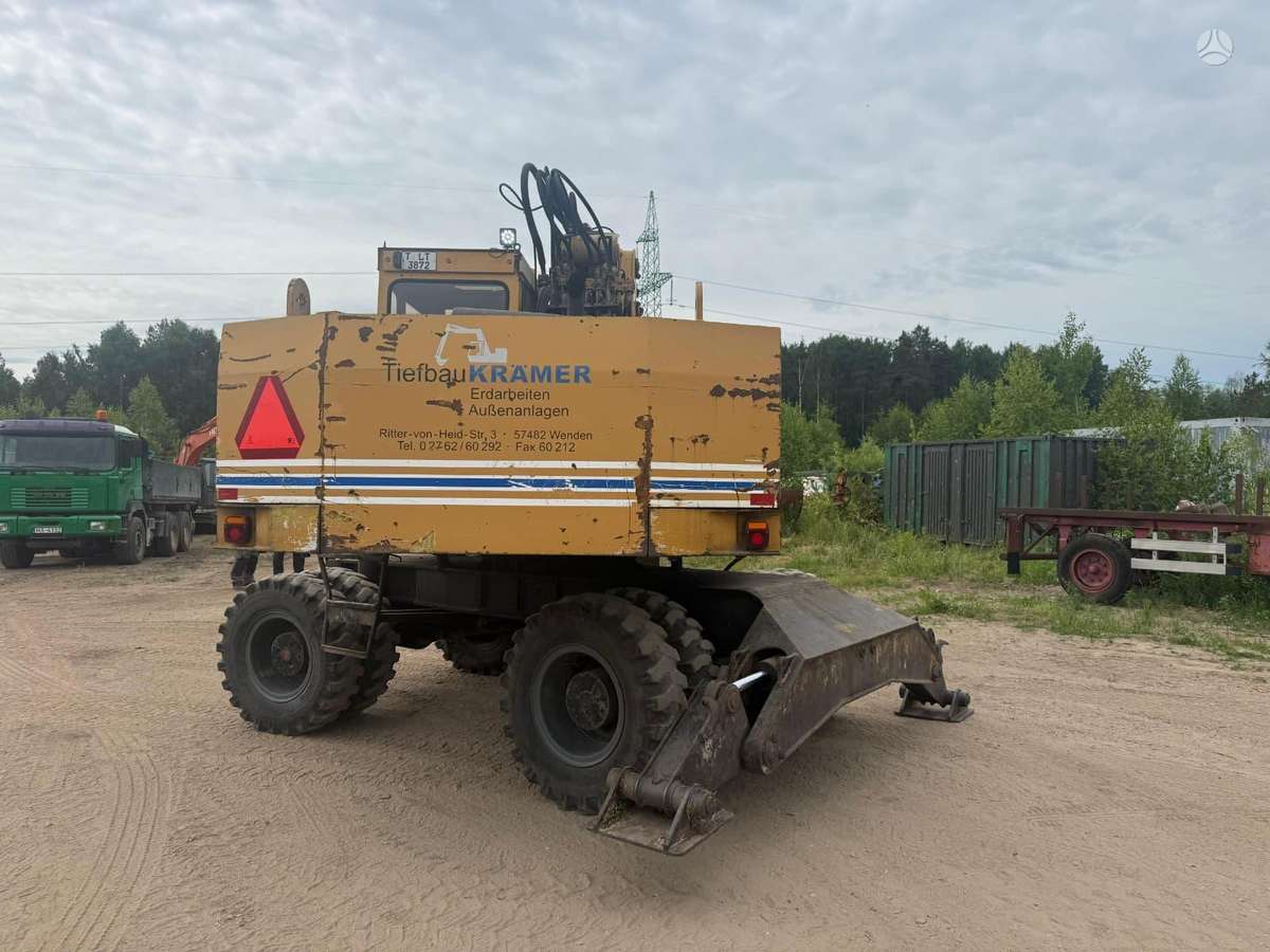 Kramer Eder M825B, ekskavatoriai