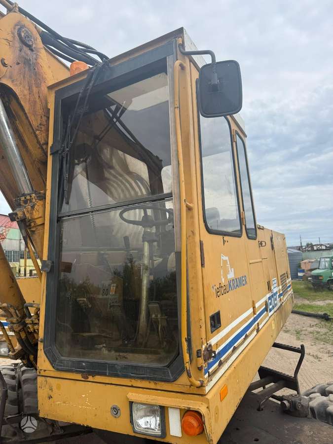 Kramer Eder M825B, ekskavatoriai