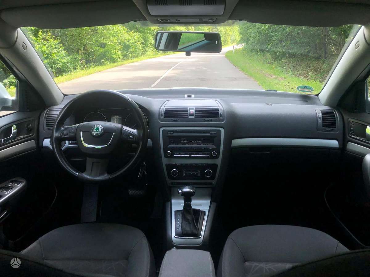 Škoda Octavia - 10