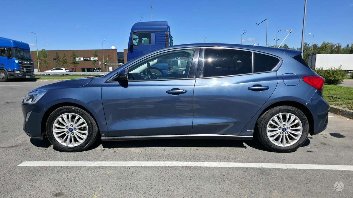 Ford Focus, 1.0 l., hatchback