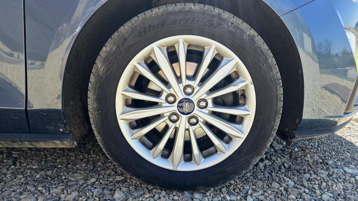 Ford Focus, 1.0 l., hatchback