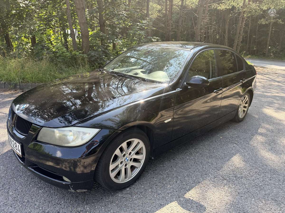 BMW 320, 2.0 l., Седан