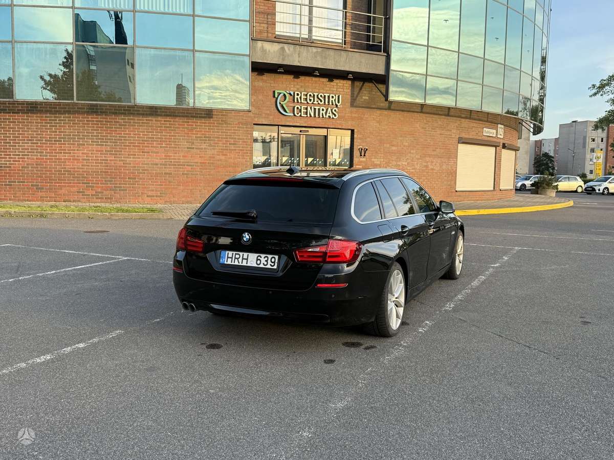 BMW 525, 3.0 l., Универсал