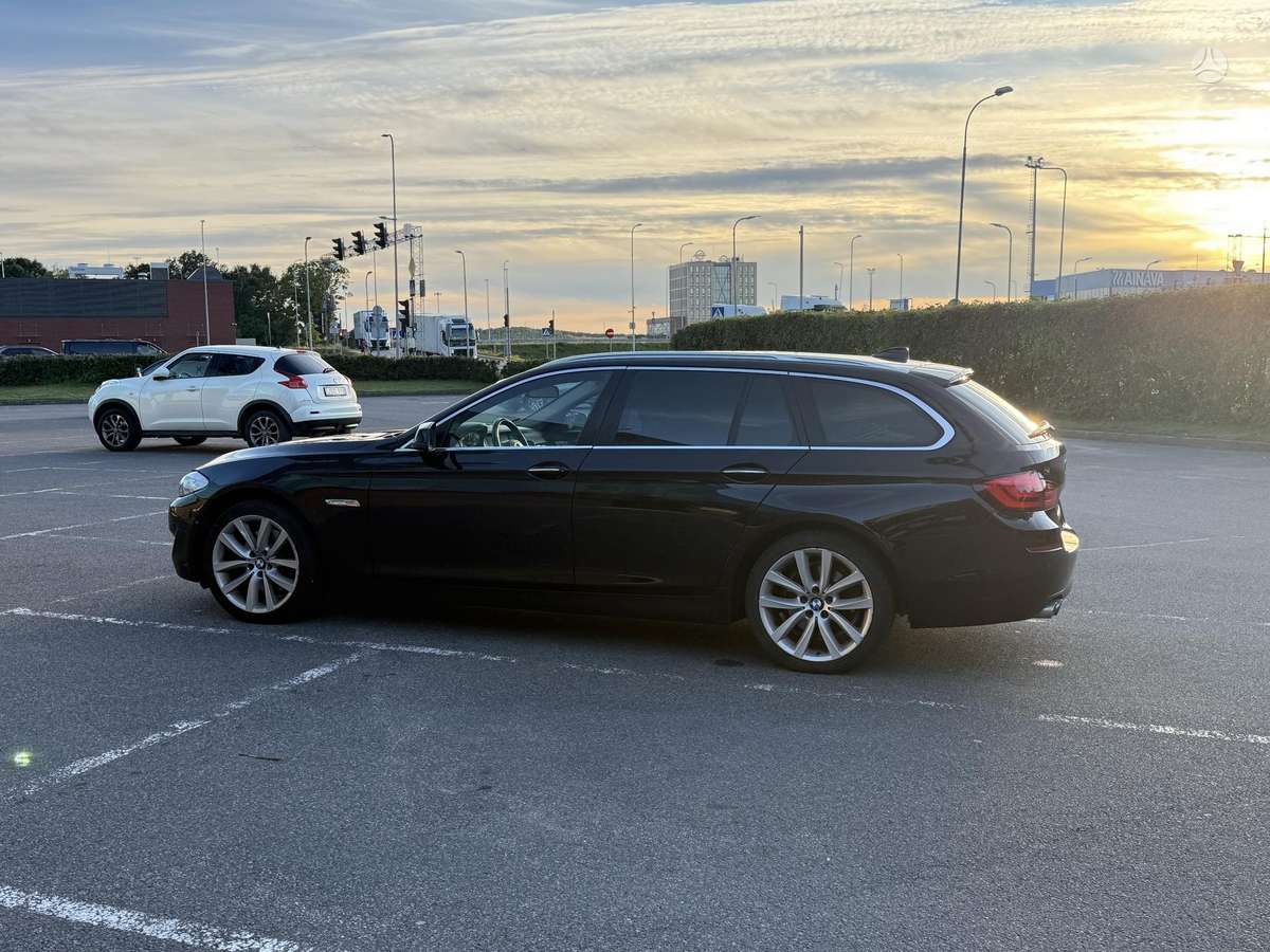 BMW 525, 3.0 l., Универсал