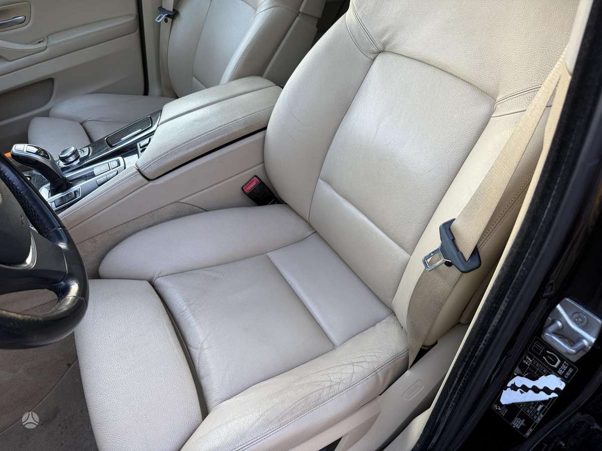 BMW 525, 3.0 l., universalas