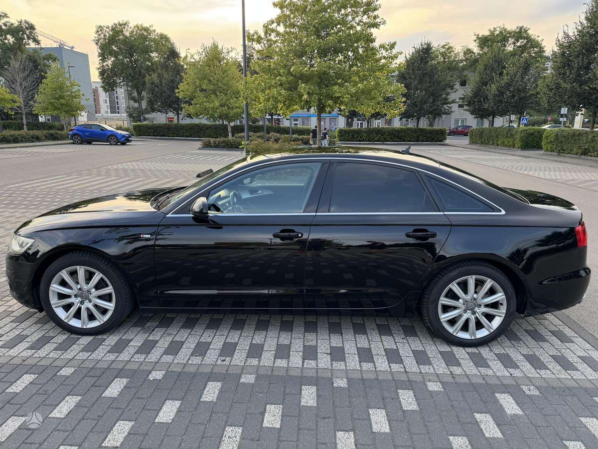 Audi A6, 3.0 l., sedanas