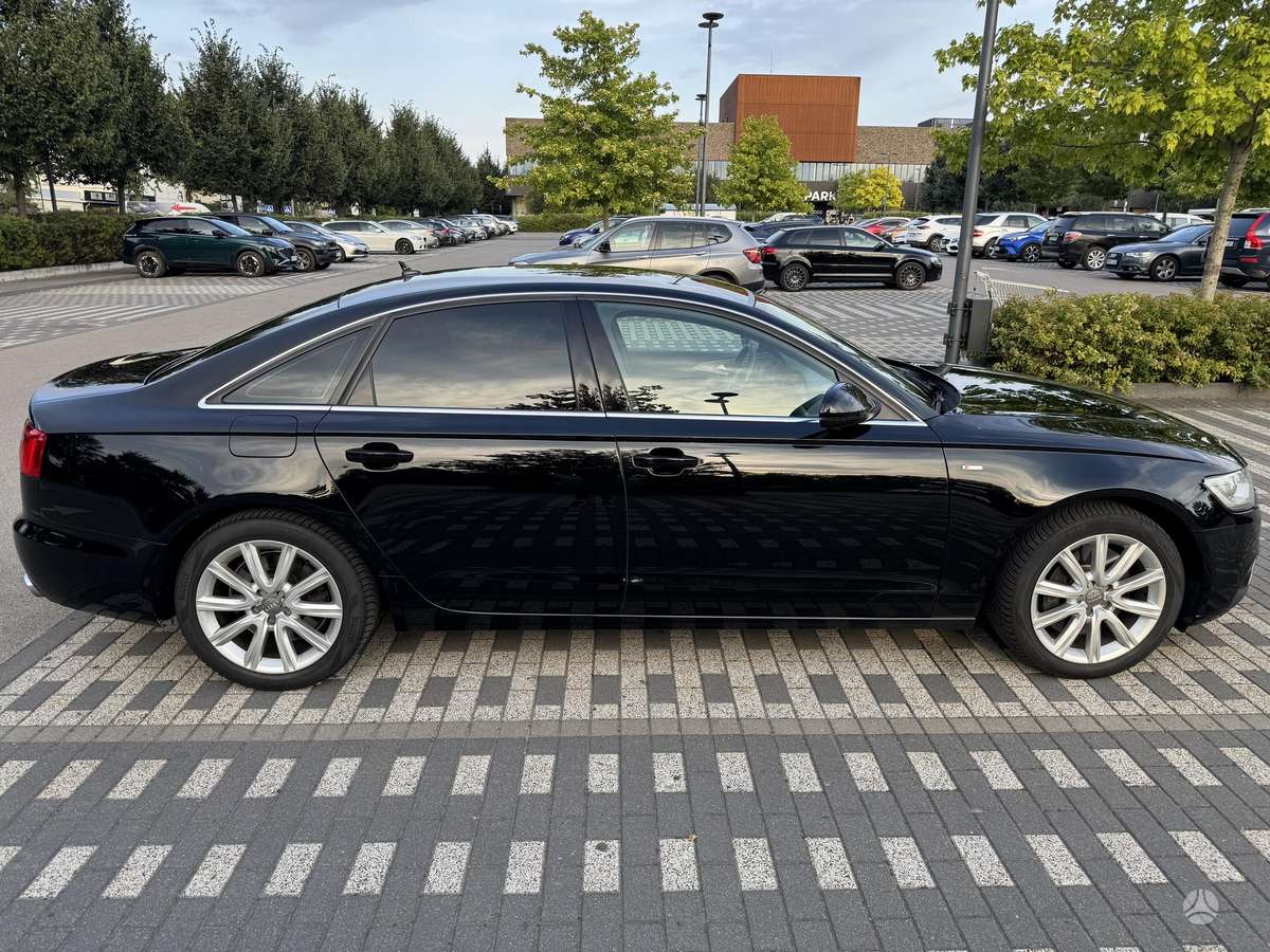 Audi A6, 3.0 l., Седан