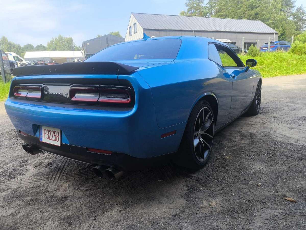 Dodge Challenger, 6.4 l., coupe
