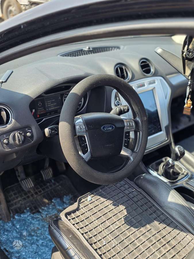 Ford Mondeo rezerves daļās
