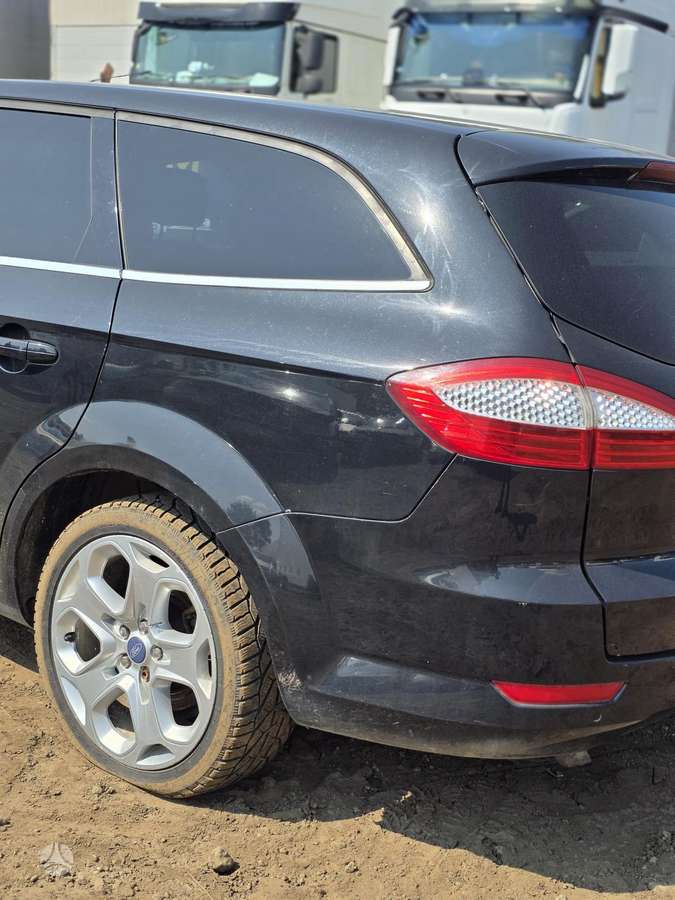 Ford Mondeo по частям