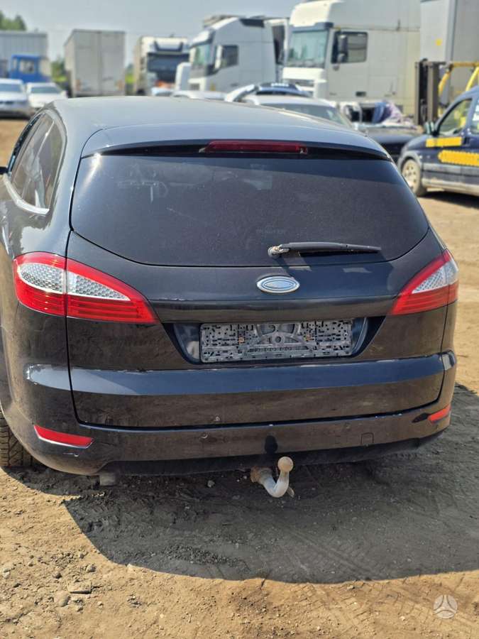 Ford Mondeo dalimis