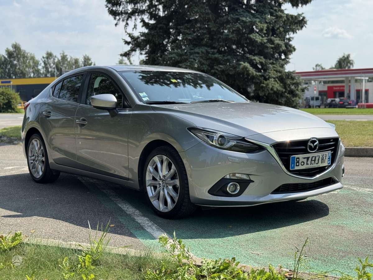 Mazda 3, 2.2 l., Седан