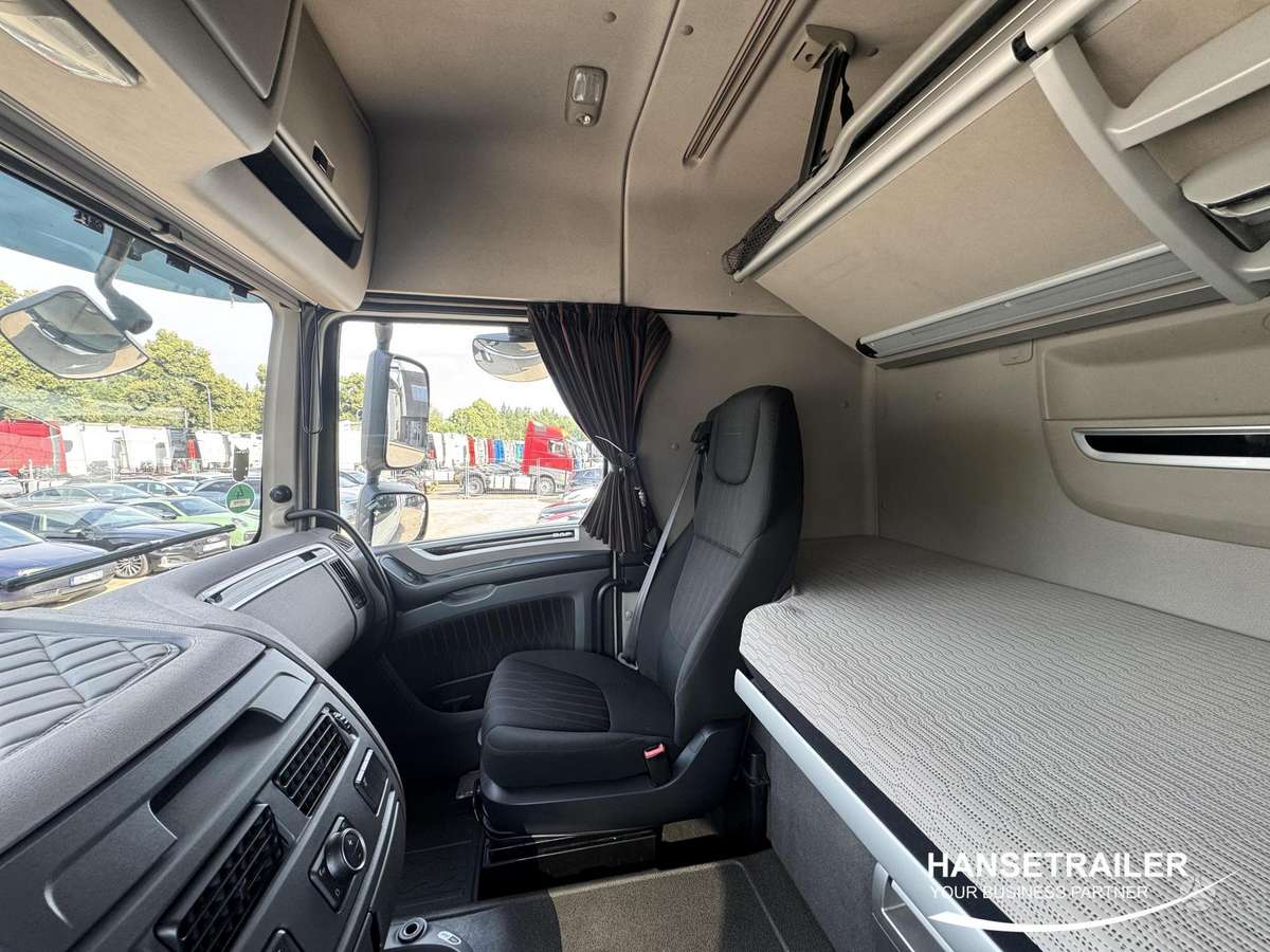 DAF XF 480 FT, double sleeper