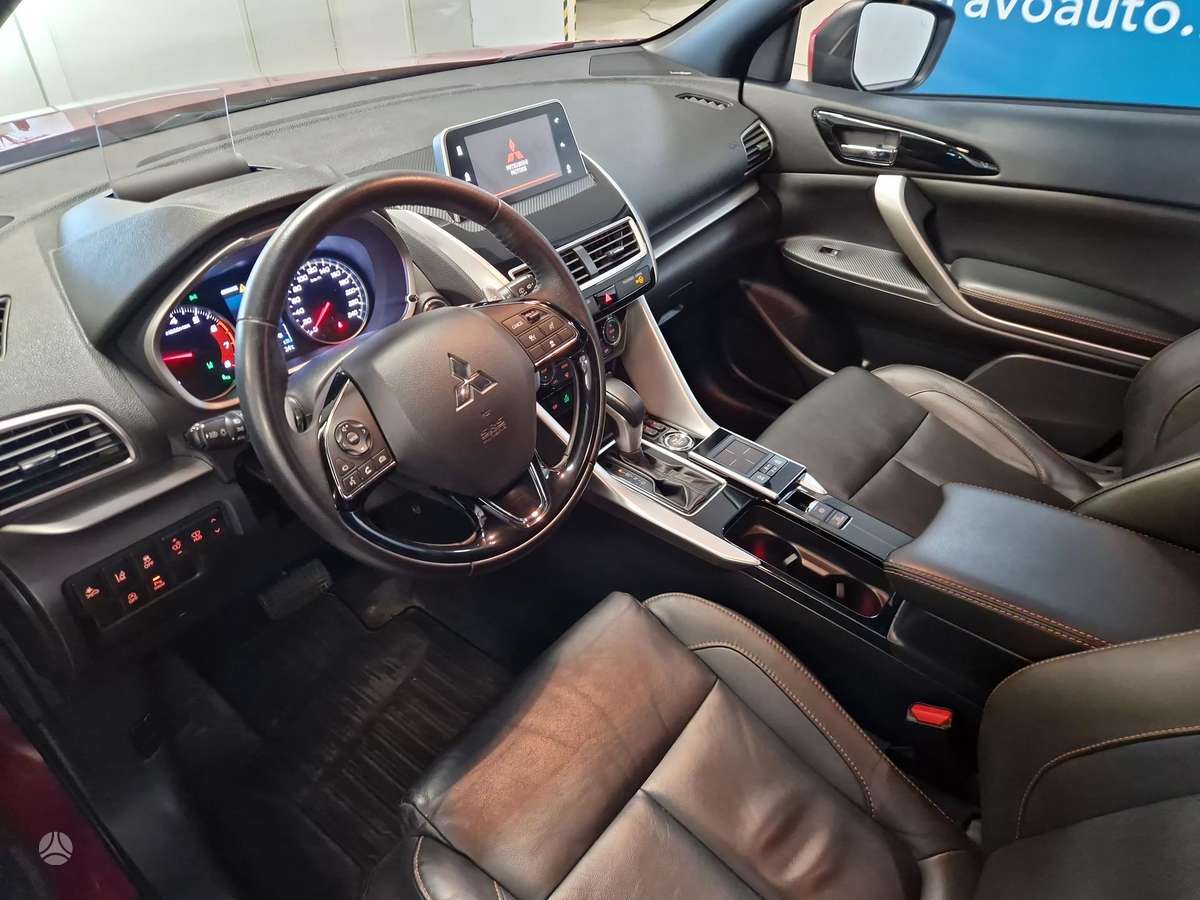 Mitsubishi Eclipse Cross, 1.5 l., off-road / crossover