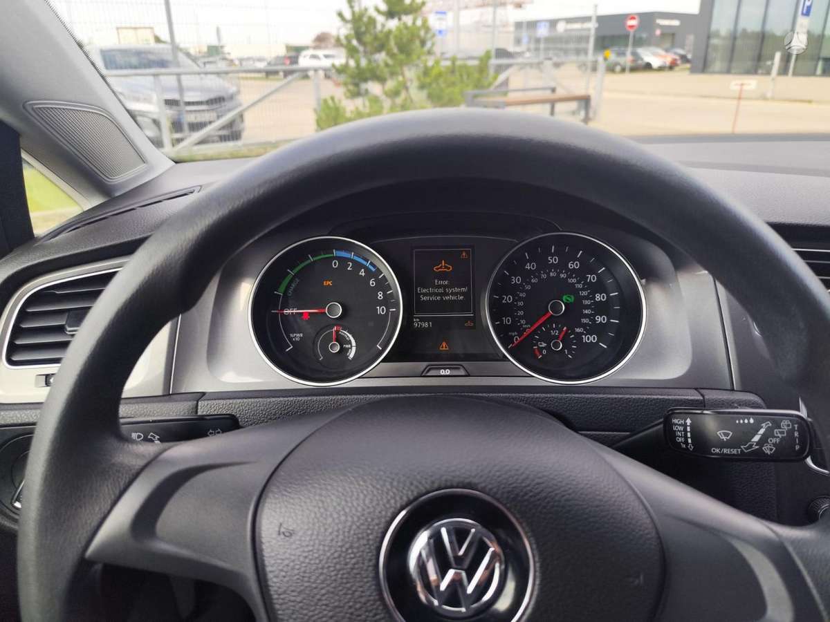 Volkswagen Golf, hatchback