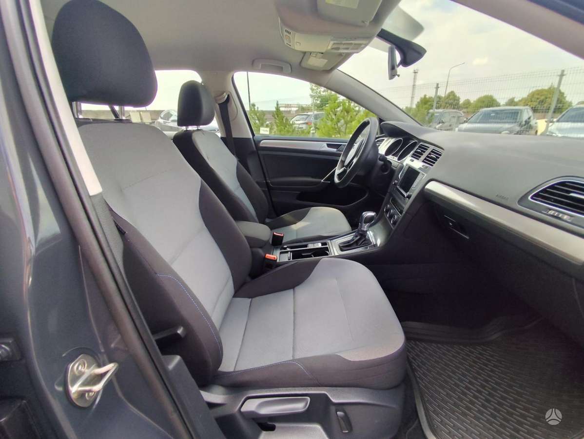 Volkswagen Golf, hatchback