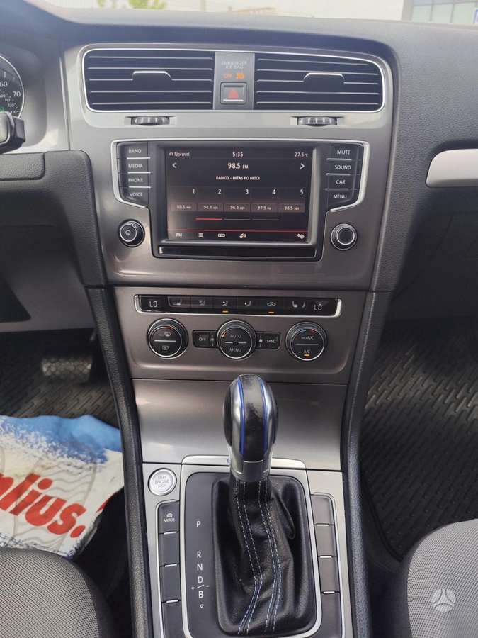 Volkswagen Golf, hatchback