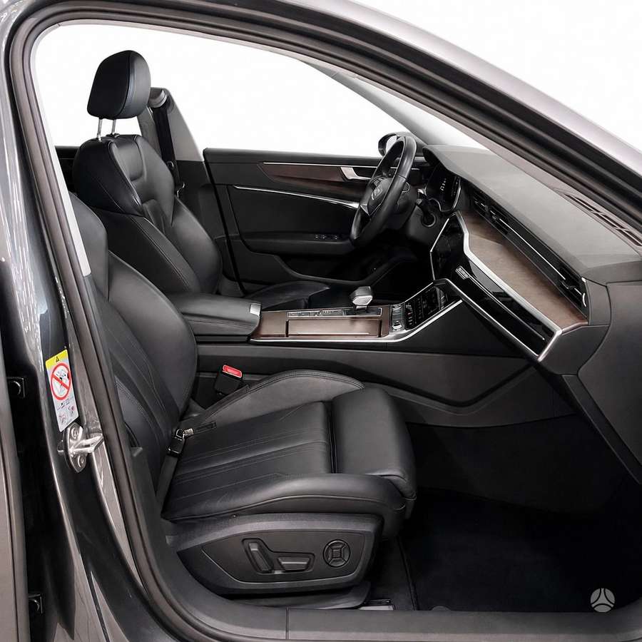 Audi A6, 3.0 l., Седан