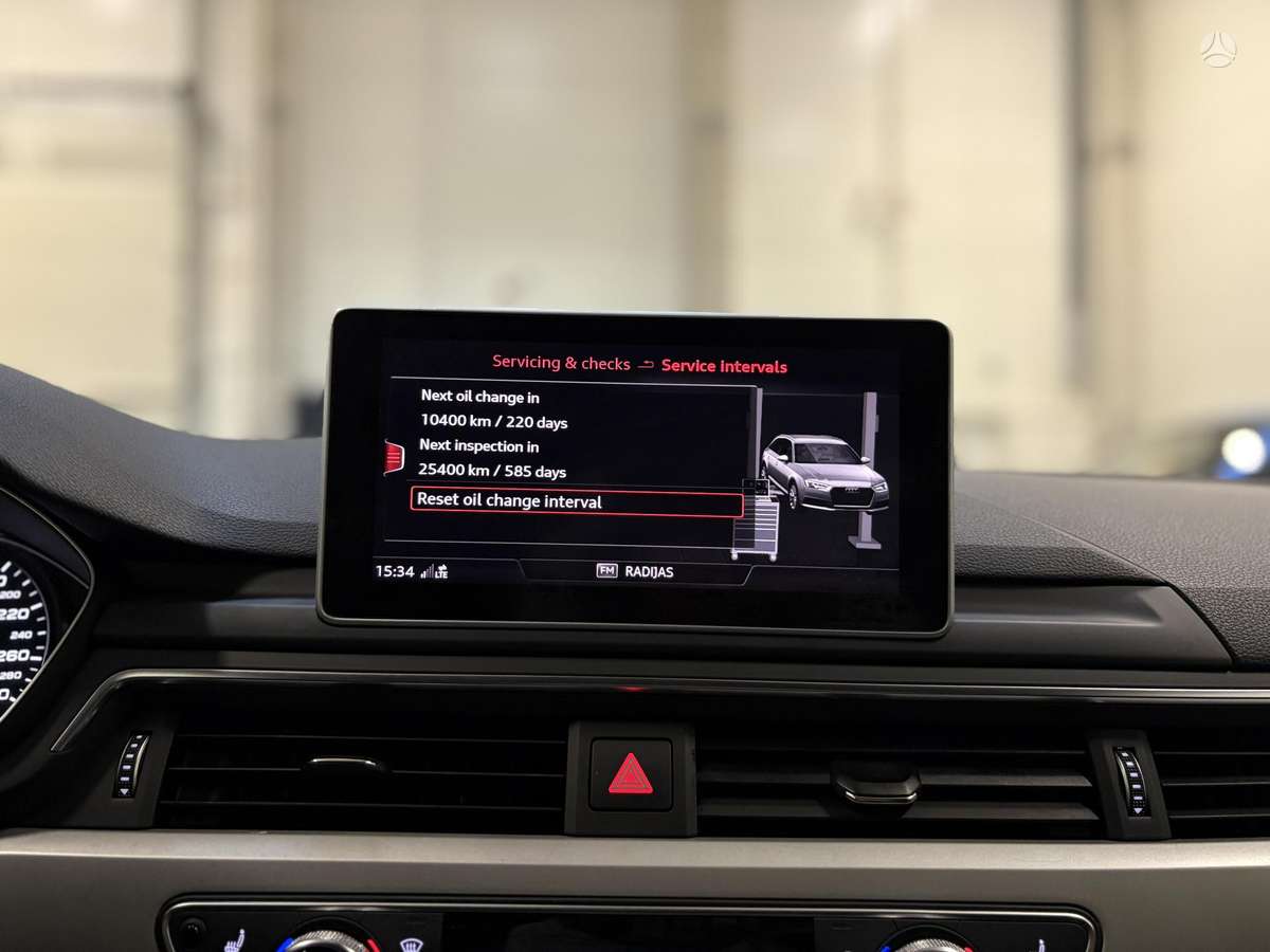 Audi A4, 2.0 l., Универсал