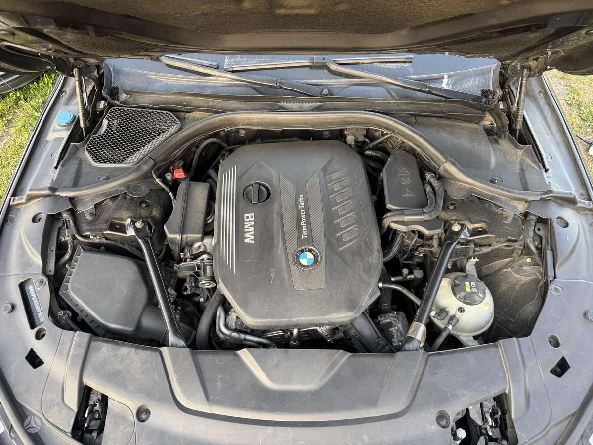 BMW 740, 3.0 l., Седан