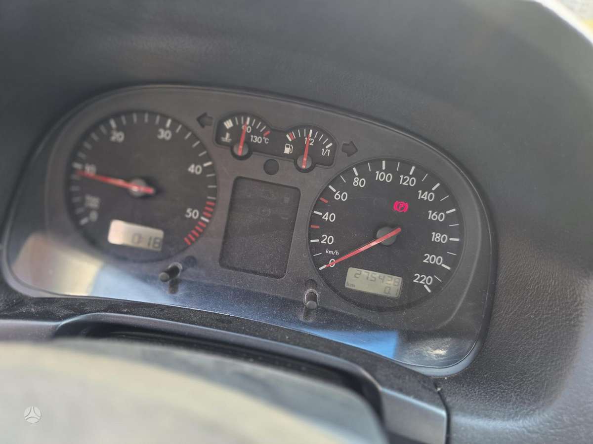 Volkswagen Golf rezerves daļās