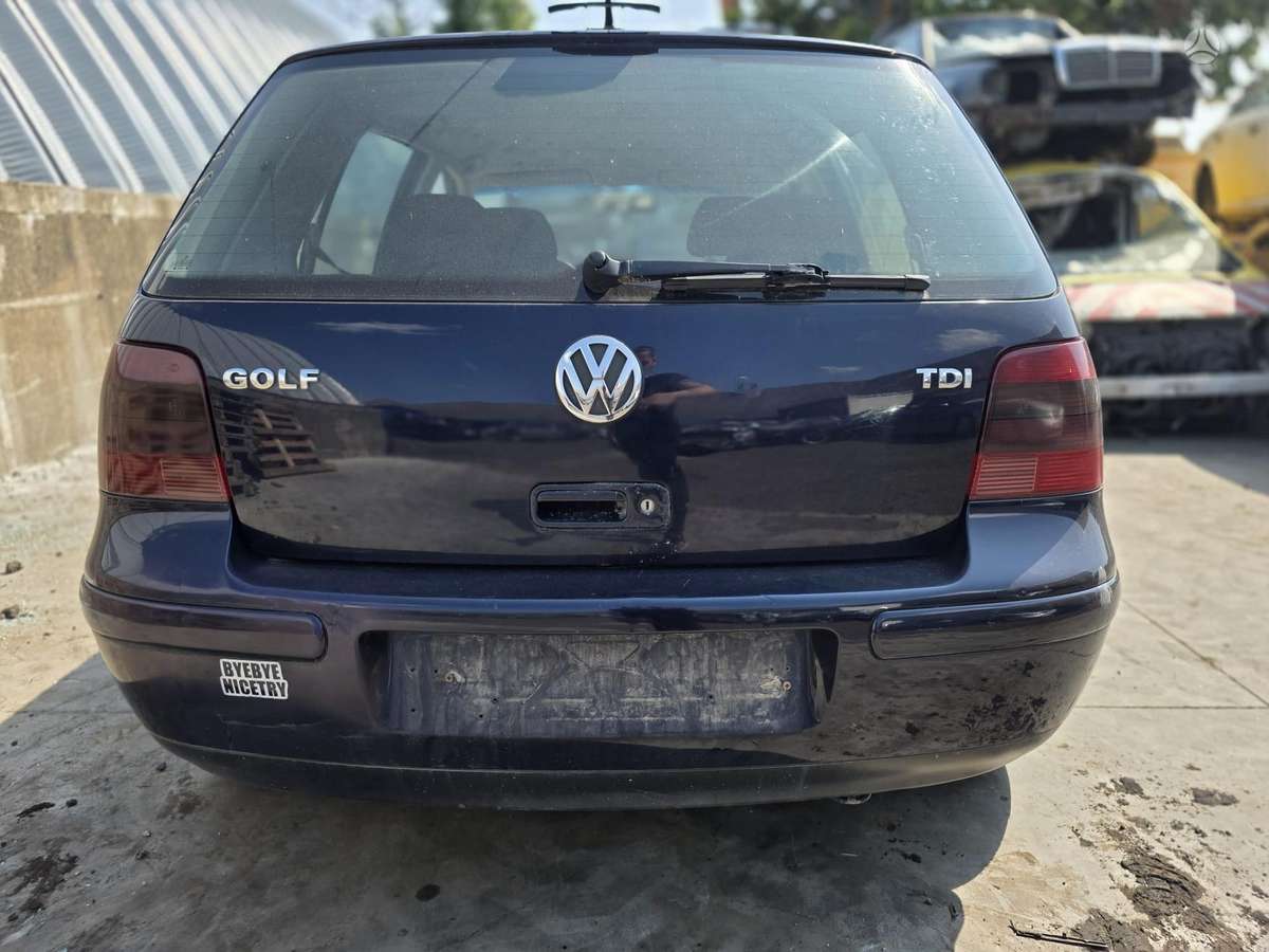 Volkswagen Golf dalimis