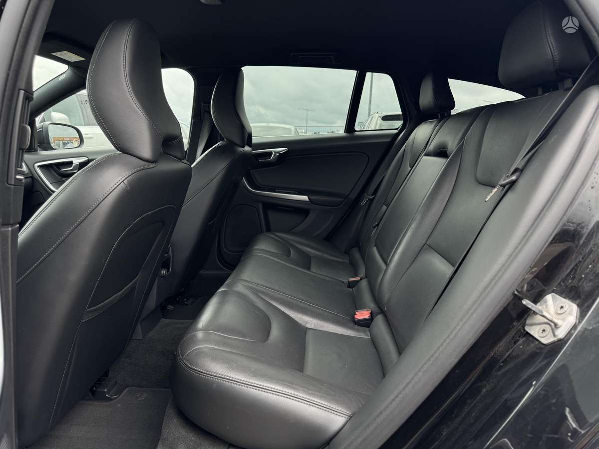 Volvo V60, 2.0 l., Универсал