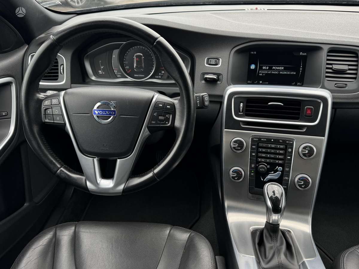 Volvo V60, 2.0 l., Универсал