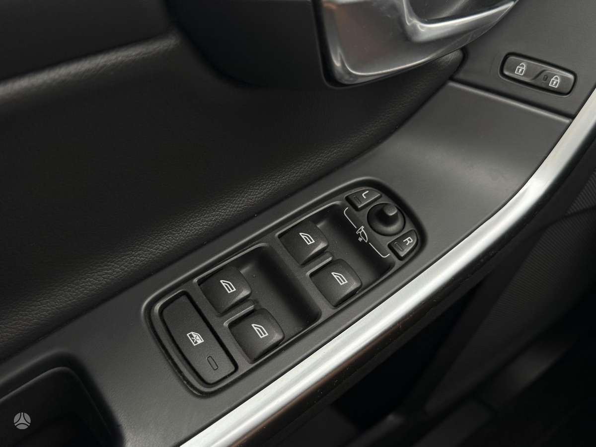 Volvo V60, 2.0 l., Универсал