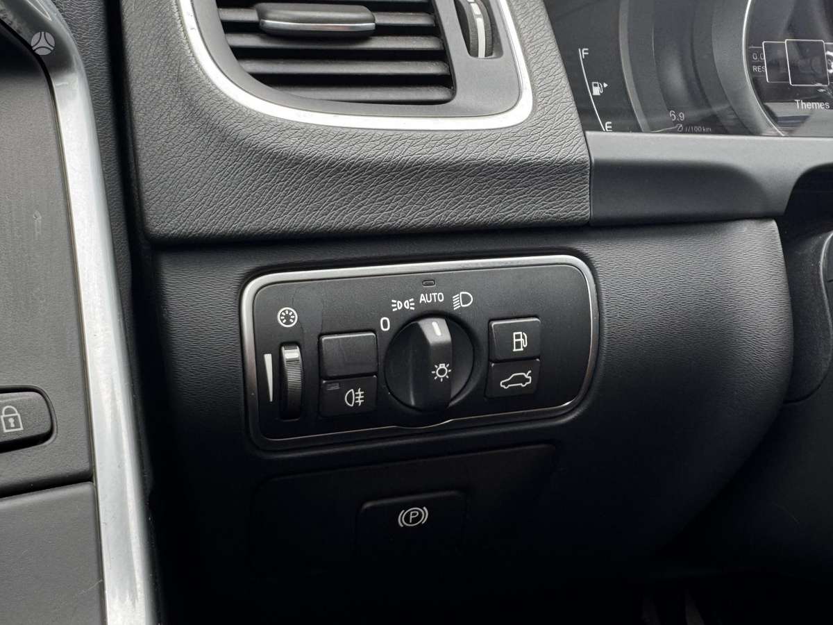 Volvo V60, 2.0 l., Универсал