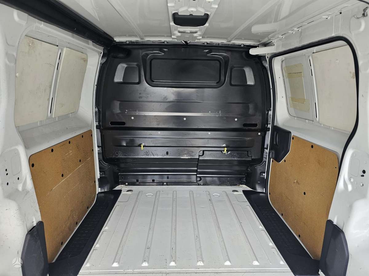Peugeot Expert, cargo van