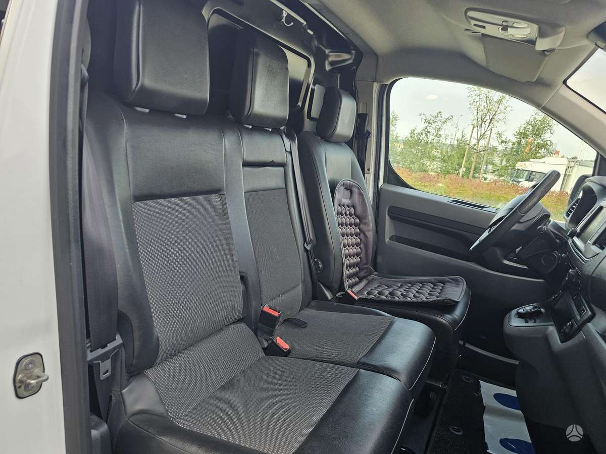 Peugeot Expert, cargo van