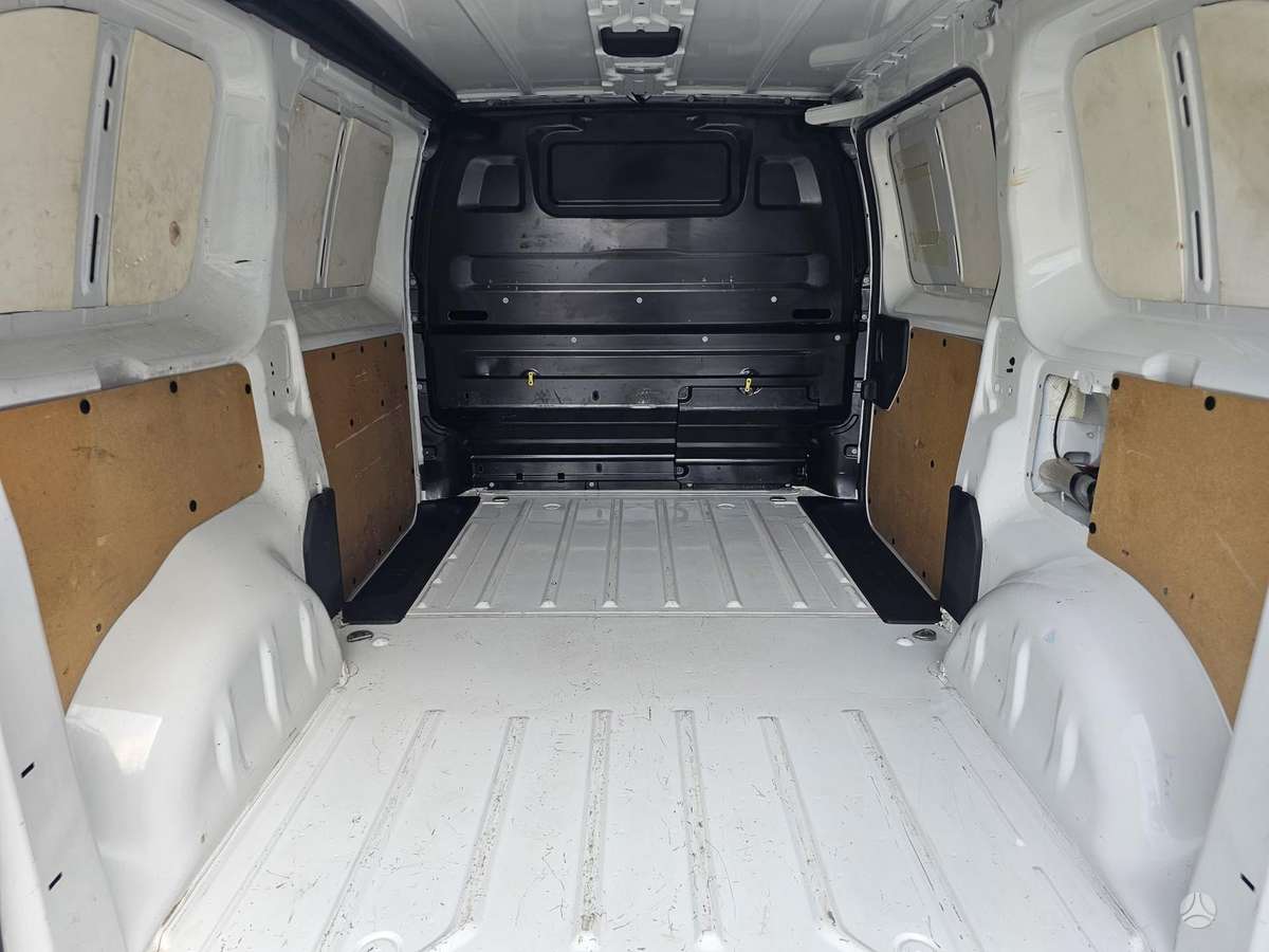 Peugeot Expert, cargo van