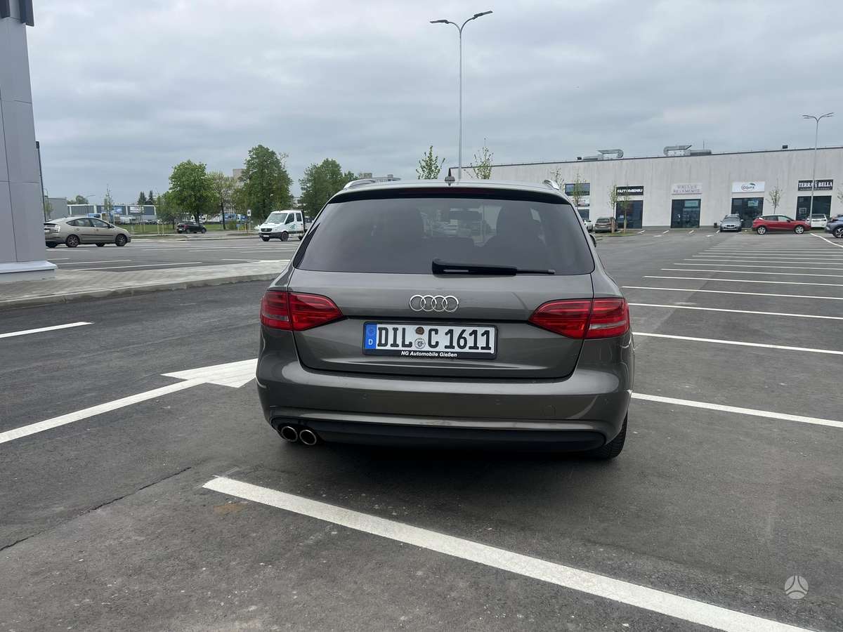 Audi A4, 2.0 l., Универсал