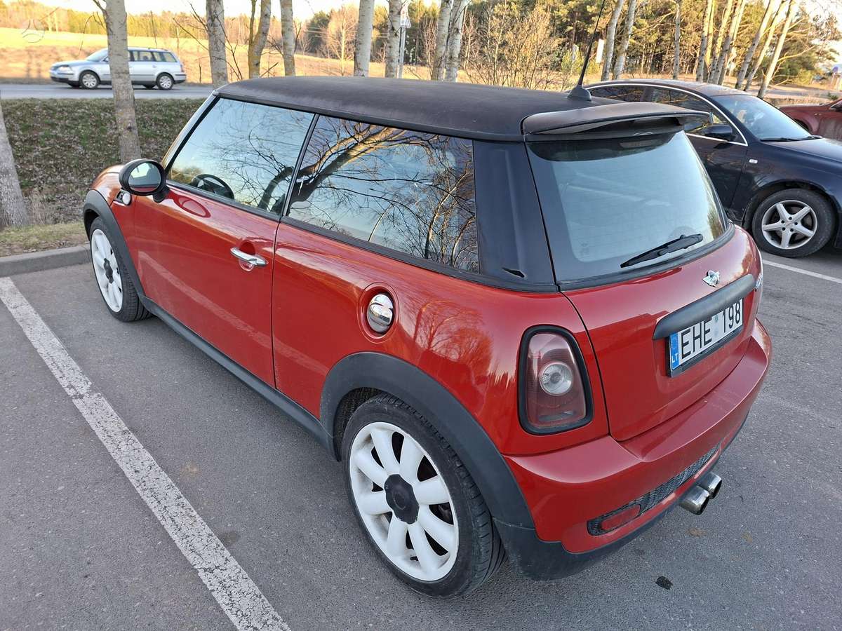 Mini Cooper S, 1.6 l., hatchback