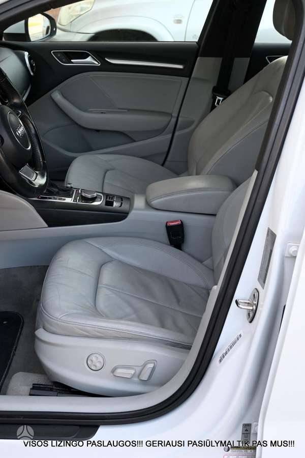 Audi A3, 1.8 l., Седан