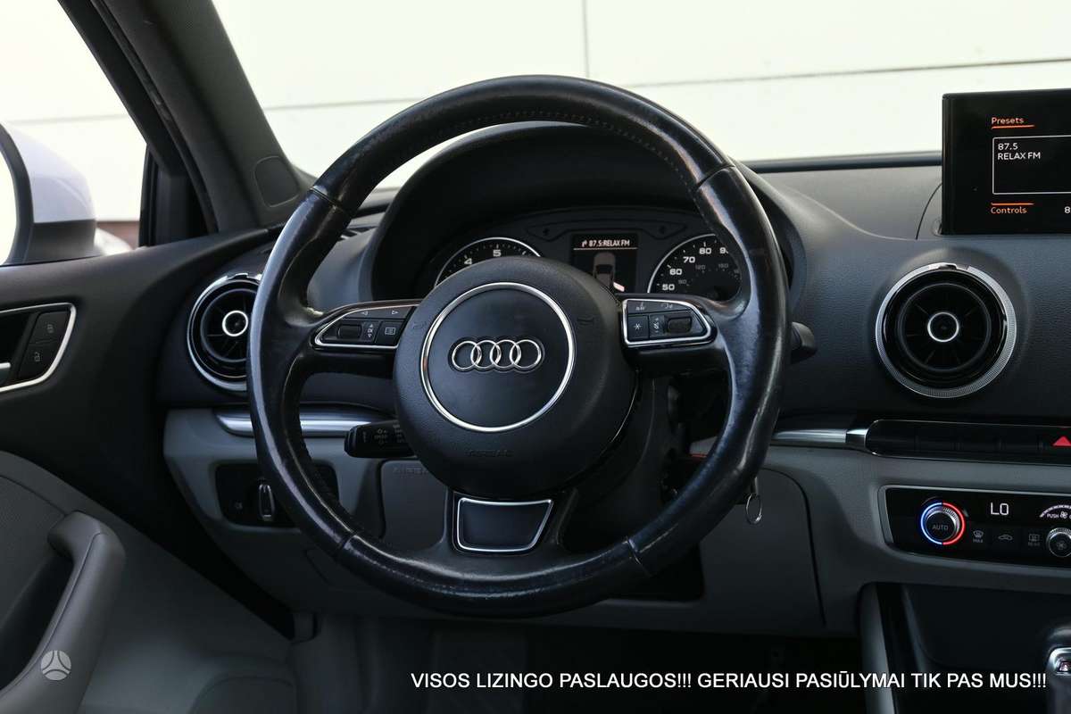 Audi A3, 1.8 l., Седан