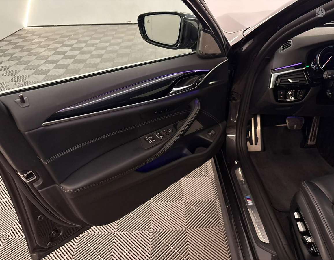 BMW 540, 3.0 l., Седан