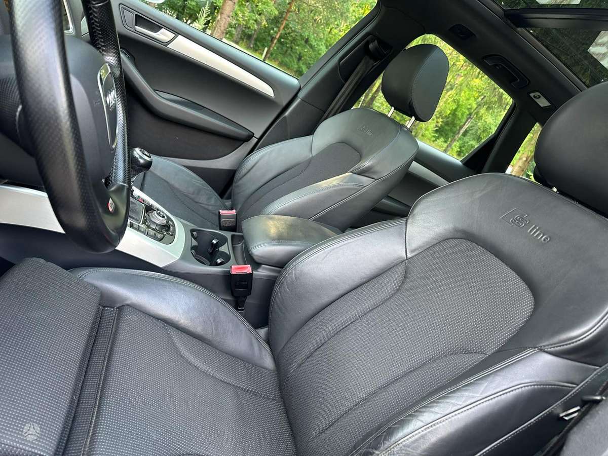 Audi Q5, 2.0 l., Внедорожник / Кроссовер