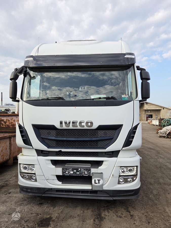 Iveco Stralis, semi-trailer trucks