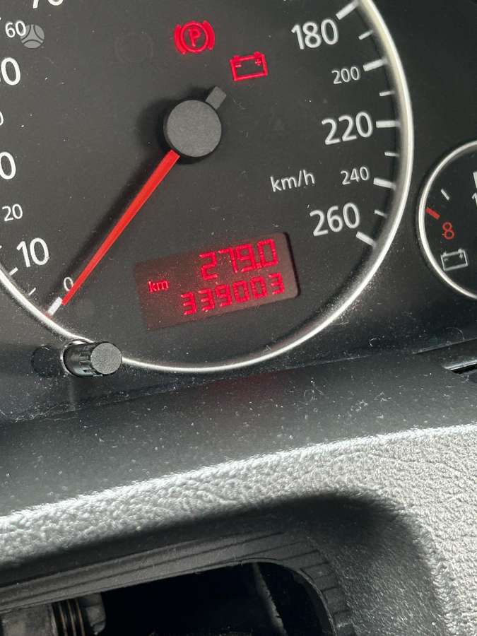 Audi A6, 2.5 l., universalas