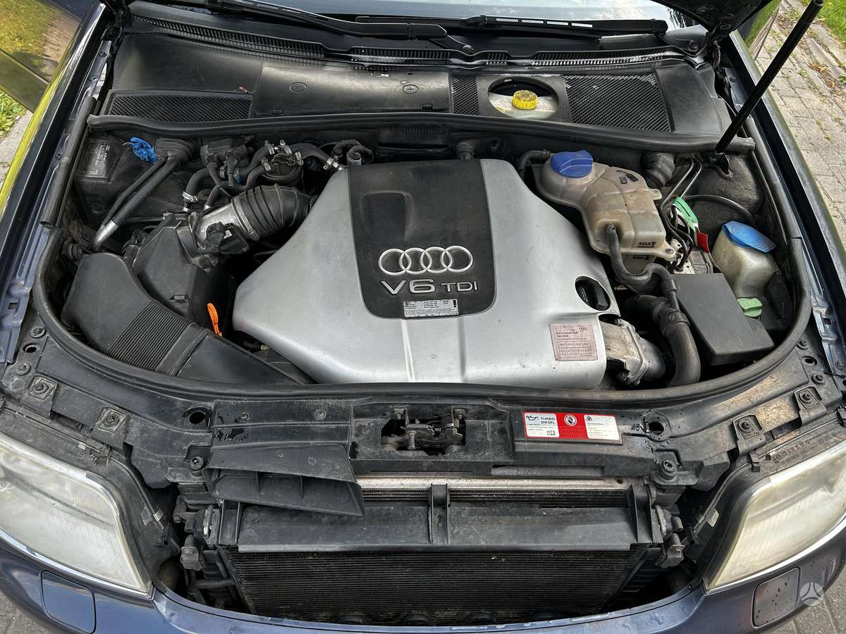 Audi A6, 2.5 l., universalas