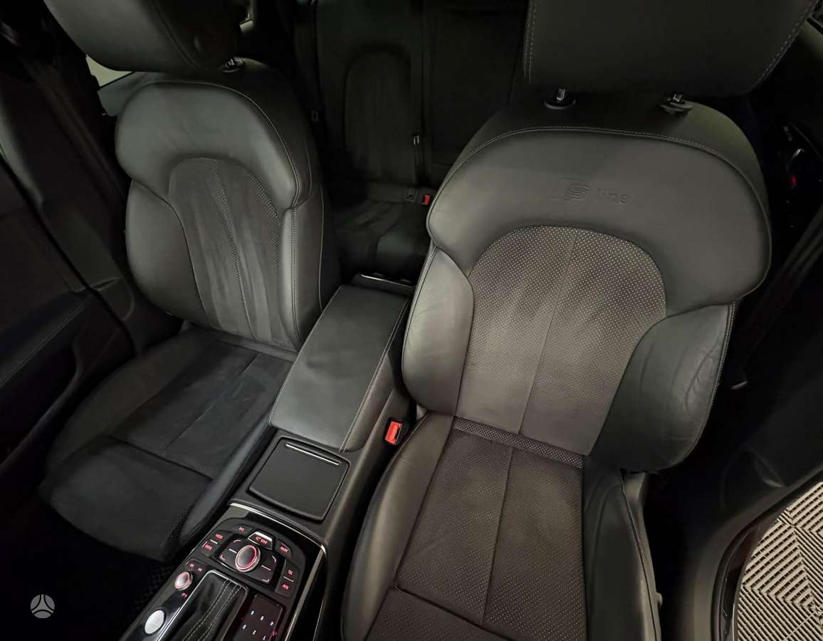 Audi A6, 3.0 l., wagon