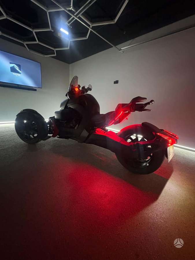 Can-Am Ryker 899cc, трициклы
